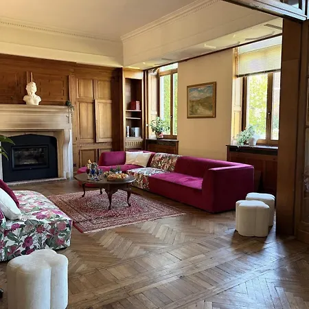 بيت للعطل Chateau Entierement Privatise *