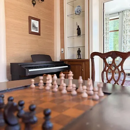 Hébergement de vacances Chateau Entierement Privatise