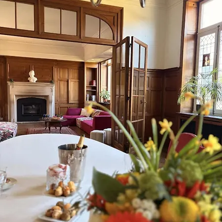 Chateau Entierement Privatise بيت للعطل *