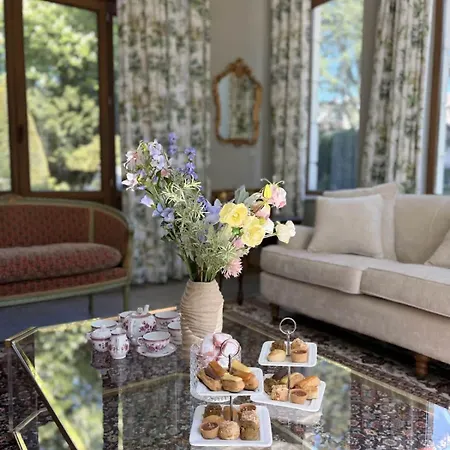 Chateau Entierement Privatise بيت للعطل *
